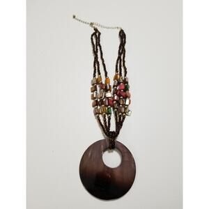 Fourteen inch beaded neckalce n224